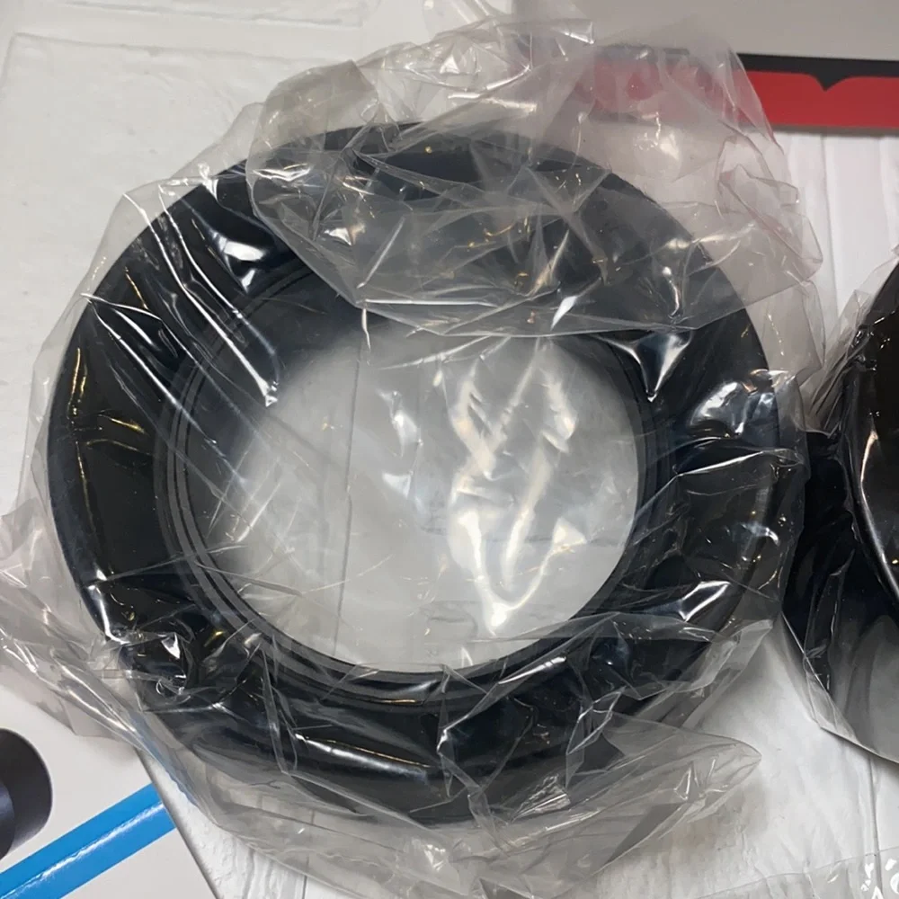 Veatree 67mm Lens Hood Set, Collapsible Rubber Lens Hood-Brand New / Never Use